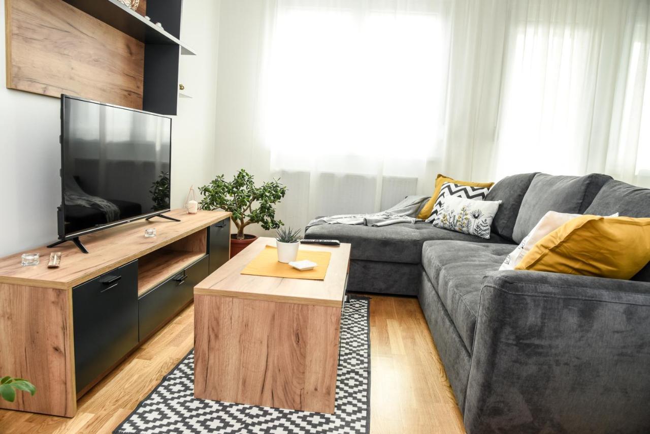 Suncokret Apartmani Loznica Εξωτερικό φωτογραφία