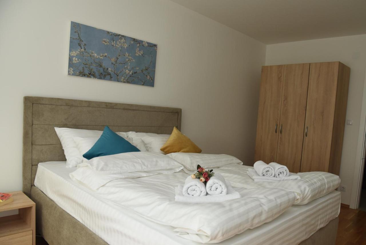 Suncokret Apartmani Loznica Εξωτερικό φωτογραφία